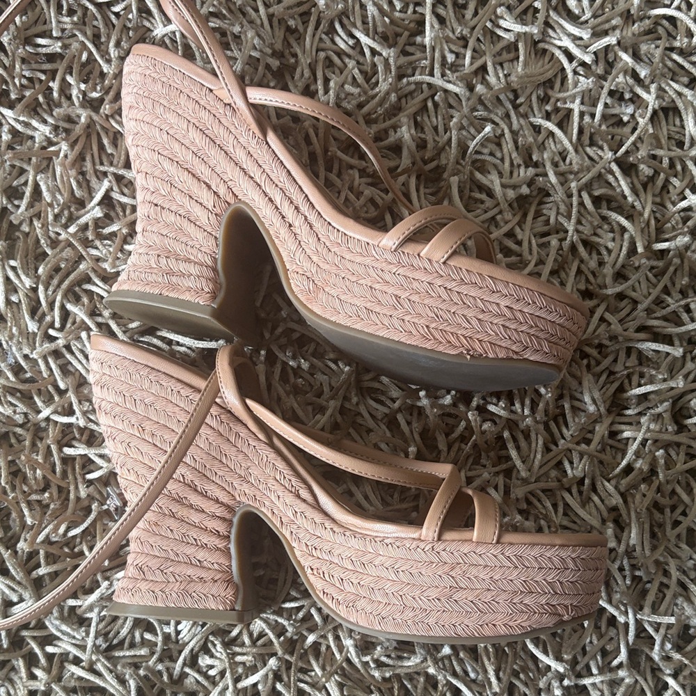 Marc Fisher Beige Strappy Leather Sandals